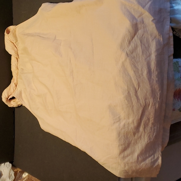 Loft shirt rolled collar, Nude-pink. Very delicate color and fabric.Small/Petite - Picture 5 of 6